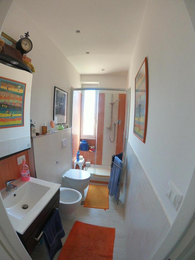 Rosso Tramonto Luxury-White- Ladispoli, Lungomare Regina Elena 58 Exterior foto